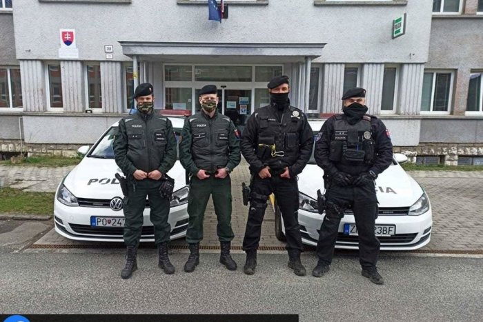 Ilustračný obrázok k článku Dráma pri rieke do poslednej minúty: Policajti zo Svitu zachránili žene život!