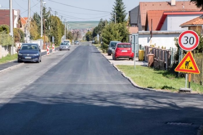 Ilustračný obrázok k článku Koronavírus ich nezastavil: Mesto spustilo investície v mestských častiach