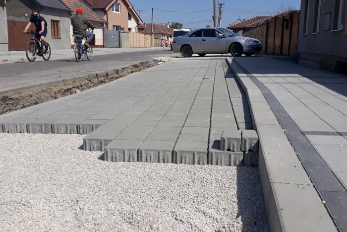 Ilustračný obrázok k článku Rekonštrukcia Šulekovej napreduje, dokončí sa v júni, GALÉRIA