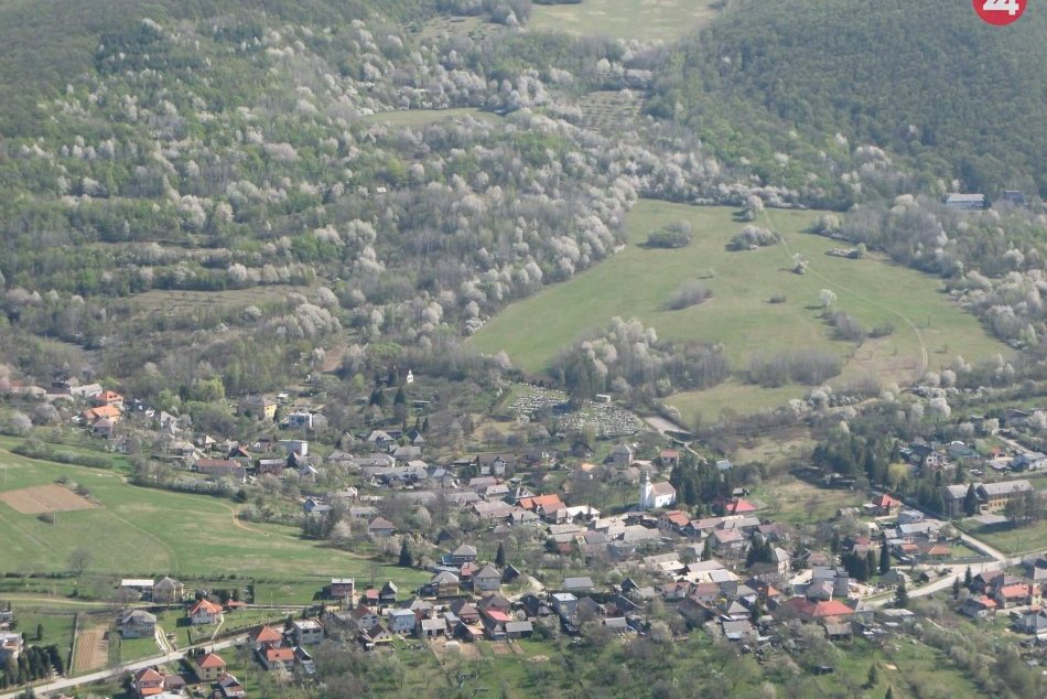 Ilustračný obrázok k článku Prejdite sa Plešiveckou planinou: FOTKY, ktoré stoja za povšimnutie