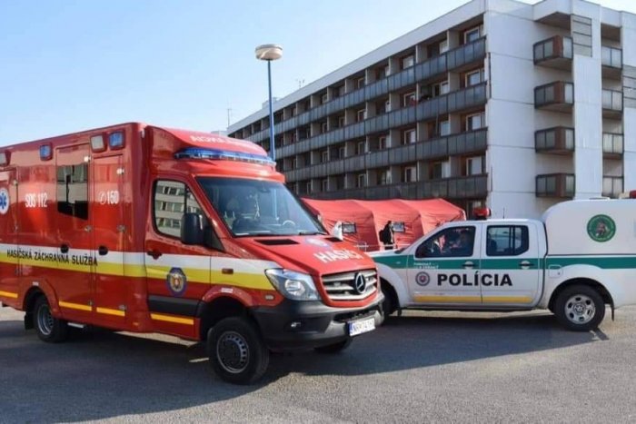 Ilustračný obrázok k článku Skončil v cele: Prešovčan (39) nezotrval v izolácii a porušoval pravidlá karantény