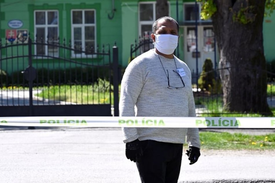 Ilustračný obrázok k článku Starosta Vŕbnice neskrýva radosť z výsledkov testovaných ľudí na koronavírus, FOTO