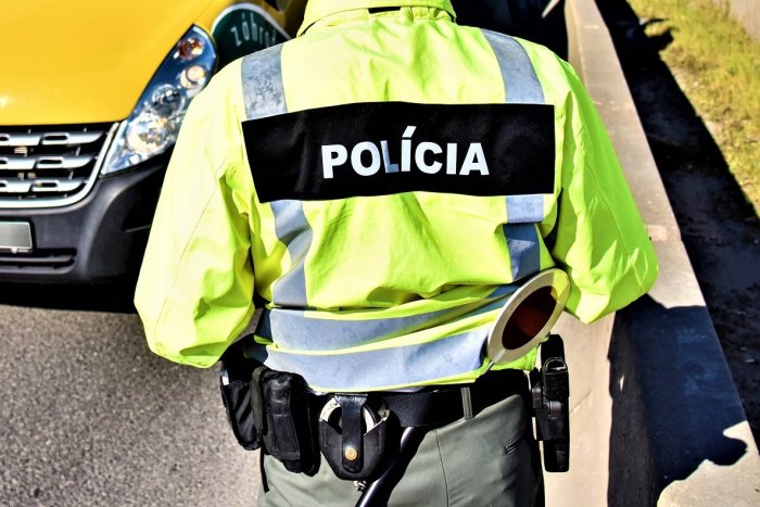 Ilustračný obrázok k článku Vodič (21) si nedal povedať: Trojnásobný problém po jednej kontrole