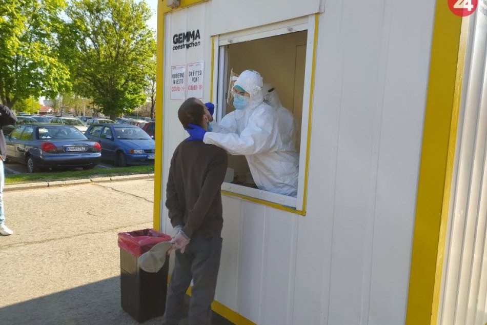 Ilustračný obrázok k článku Počet testov v Zámkoch rapídne stúpne: Pozrite, koľko odberov sa vykoná po novom