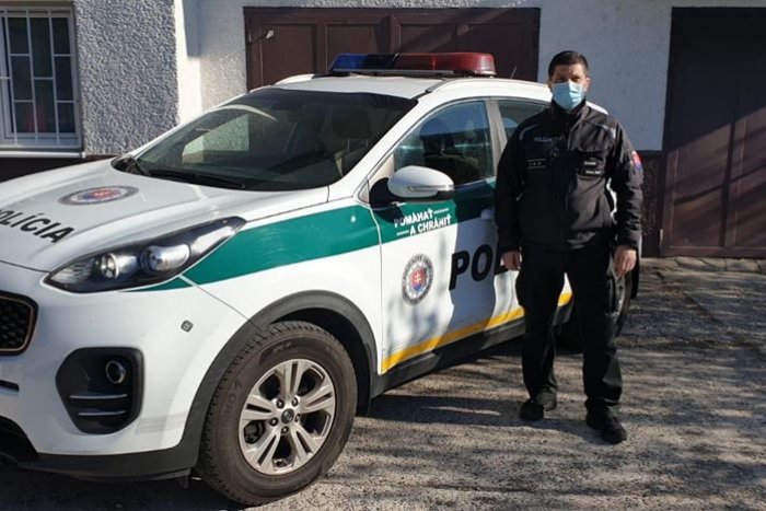 Ilustračný obrázok k článku Policajt z Novej Bane neváhal ani mimo službu: Nákup sa premenil na naháňačku