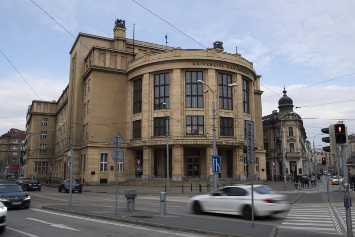 Ilustračný obrázok k článku Univerzita Komenského je TOP. Patrí k najlepším vysokým školám na svete