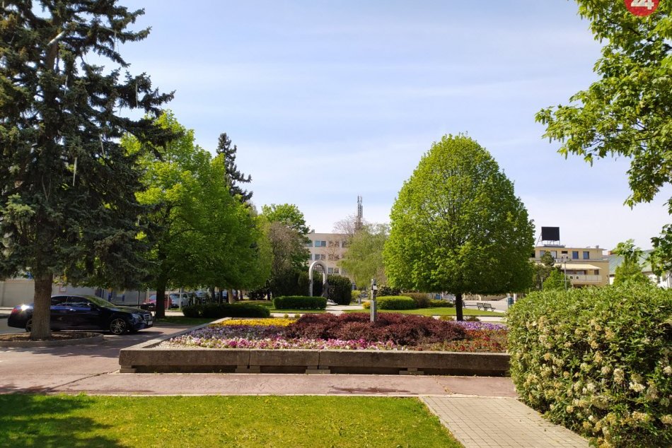 Ilustračný obrázok k článku Zlá správa pre Novozámčanov: Mestská kasa schudobnie, ako na to doplatíme?