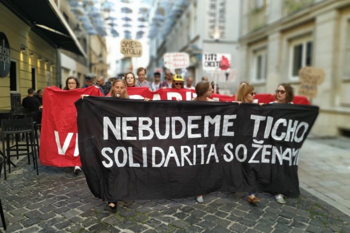 Ilustračný obrázok k článku Zakázané interrupcie majú kruté následky. Slovensko váha, kam ďalej