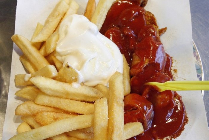 Ilustračný obrázok k článku KURIOZITA DŇA: Pomôžte s nadbytkom zemiakov: Jedzte dvakrát do týždňa hranolky!