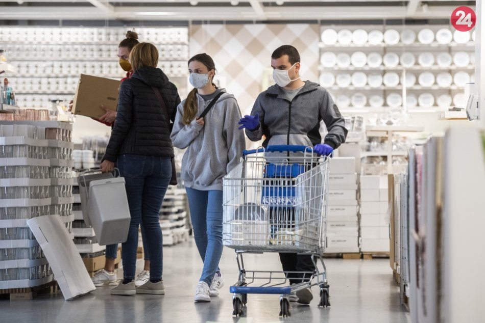 Ilustračný obrázok k článku Slovnesko hlási dva nové prípady koronavírusu: Oba v Banskobystrickom kraji