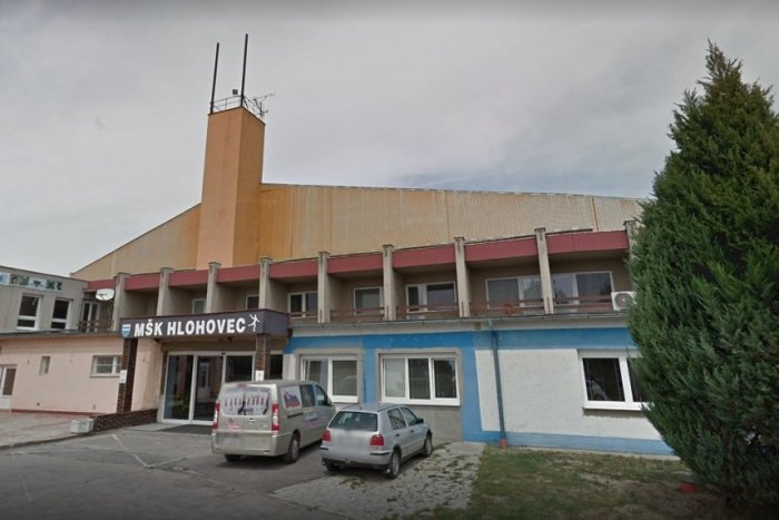 Ilustračný obrázok k článku Hlohovské zastupiteľstva bude rokovať v športovej hale! Bez divákov