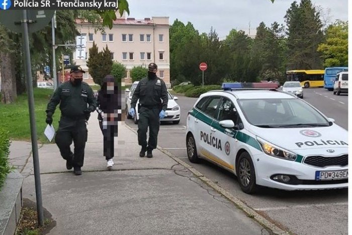 Ilustračný obrázok k článku Prievidžanka (30) v totálnom amoku: Nadávky a  pľuvance boli len začiatok besnenia!