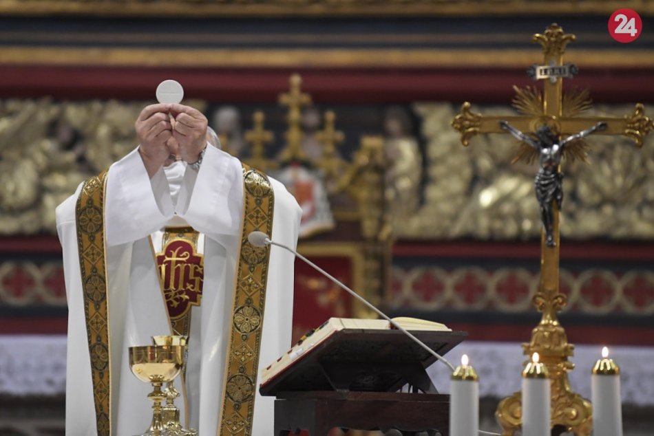 Ilustračný obrázok k článku Veriaci majú dôvod na radosť. Online bohoslužby si pozrú až zo 160 kostolov