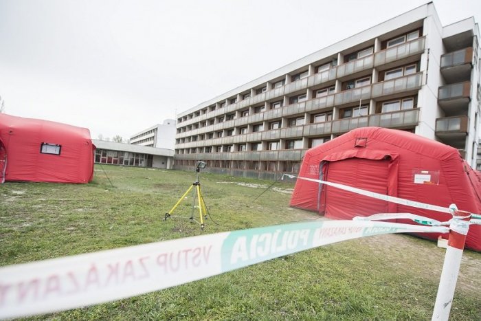 Ilustračný obrázok k článku Slováci stále dostávajú FAKTÚRY za štátnu karanténu: Je to NEOPRÁVNENÉ!, kritizuje ombudsman