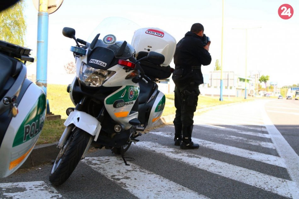 Ilustračný obrázok k článku Bánovskí policajti si na vodičoch všimli čudné správanie: Biologický test podozrenie potvrdil