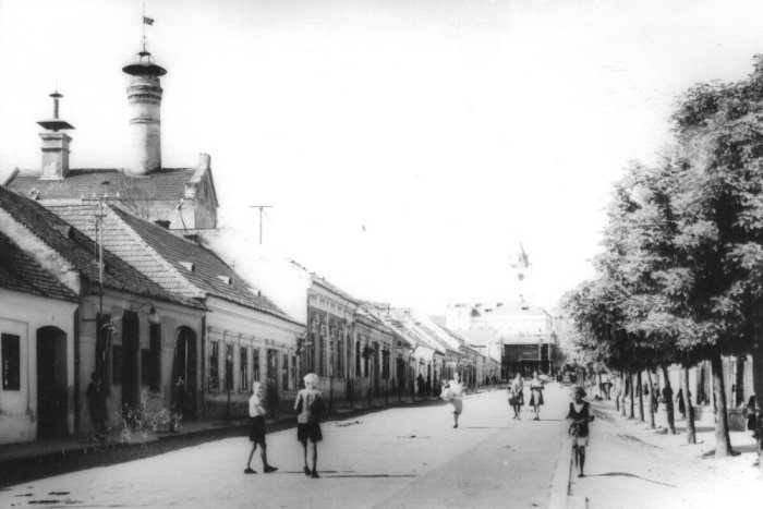 Ilustračný obrázok k článku Sladovňa v Hlohovci už nebude pamiatkou! O jej osude rozhodli poslanci mesta