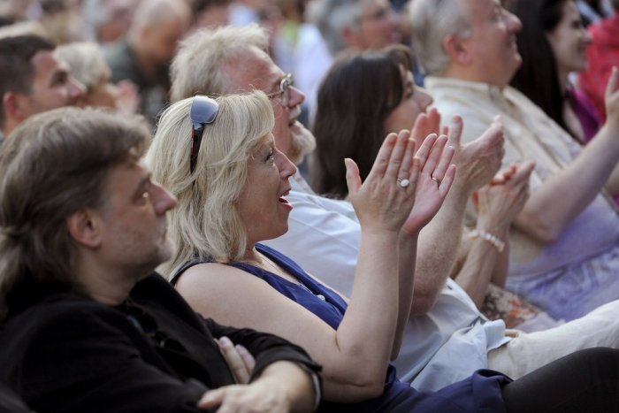 Ilustračný obrázok k článku Za vlády Smeru sme prišli o 600 miliónov z eurofondov. Raši vytiahol Radičovej vládu