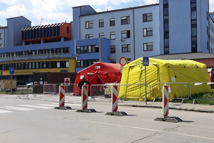 Ilustračný obrázok k článku Konečne! Trnavská nemocnica začala po dvojmesačnej prestávke operovať