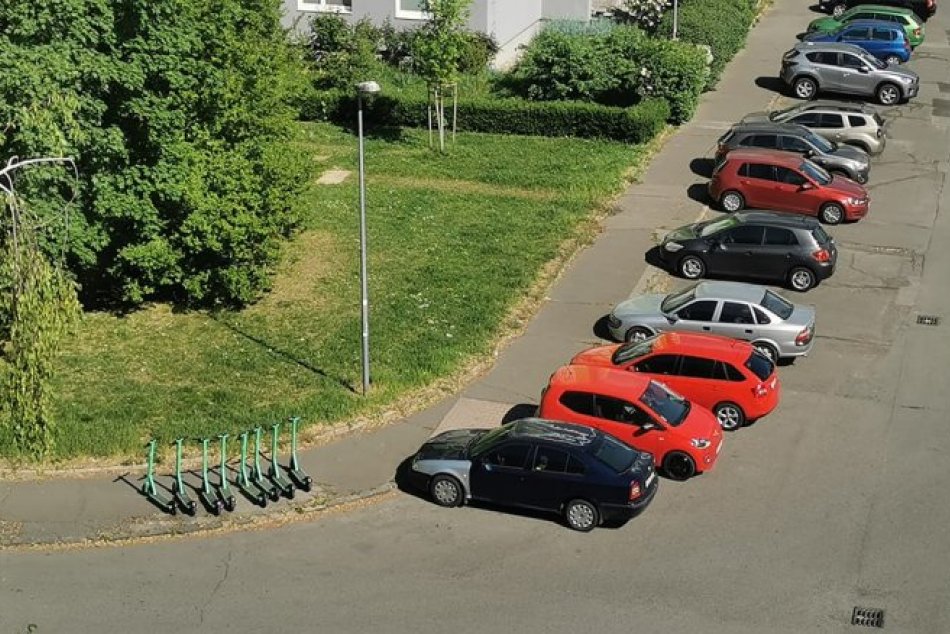 Ilustračný obrázok k článku V centre mesta pribudli zdieľané kolobežky. V ktorej časti a ako budú rozmiestnené?