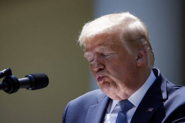 Ilustračný obrázok k článku Trump priviedol USA do recesie. 128 mesiacov ekonomického rastu je v čudu