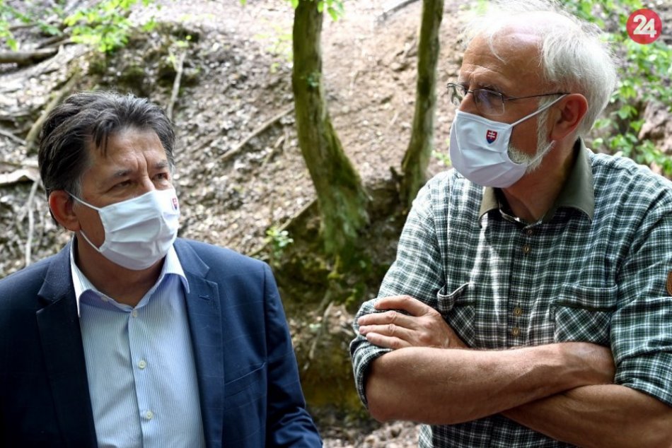 Ilustračný obrázok k článku Minister Mičovský v Revúcej: Vidím priestor na dohodu o Muránskej planine