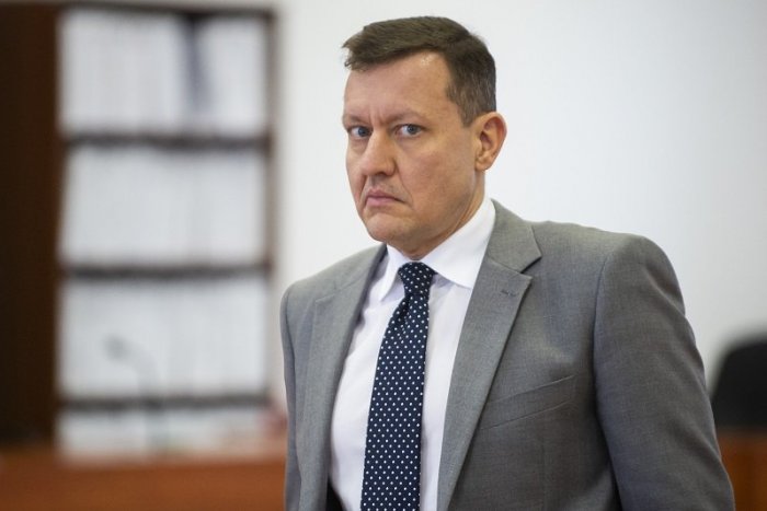 Ilustračný obrázok k článku Rázny krok špeciálneho prokurátora: Lipšic podal na súd obžalobu na zločineckú skupinu