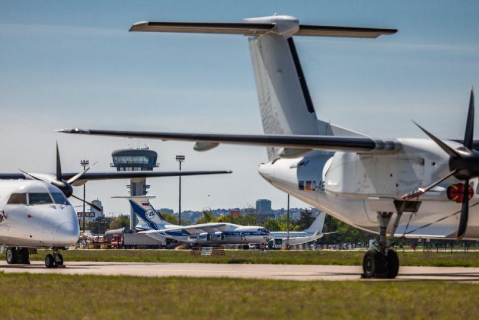 Ilustračný obrázok k článku Reakcia bratislavského letiska k letom na Ukrajinu