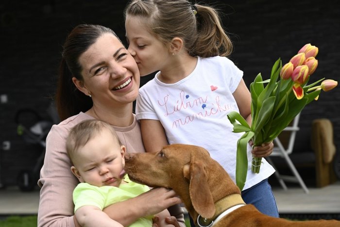 Ilustračný obrázok k článku Petíciu „Za plnú mzdu slovenským matkám“ podpísalo cez víkend viac ako 1 800 ľudí