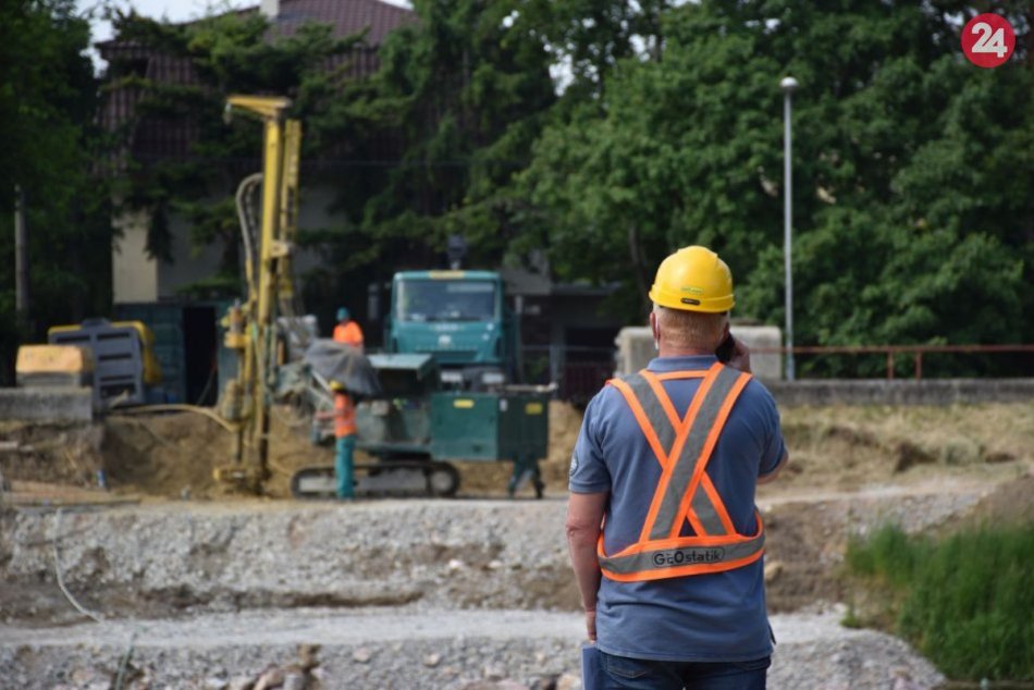 Ilustračný obrázok k článku Rozsiahla výstavba v Mikuláši: Kde pribudnú desiatky rodinných domov?