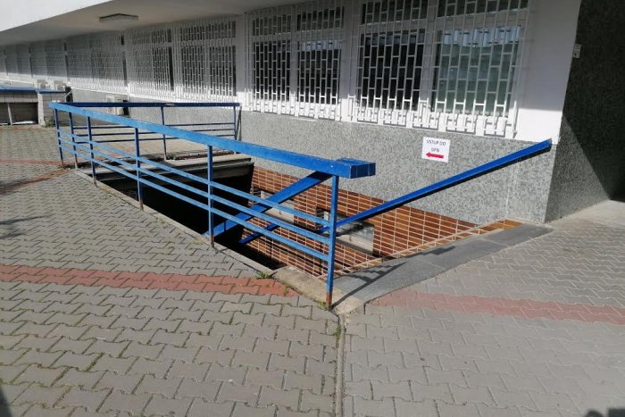 Ilustračný obrázok k článku Chystáte sa do detskej nemocnice? Zbystrite, vstup je možný len takto