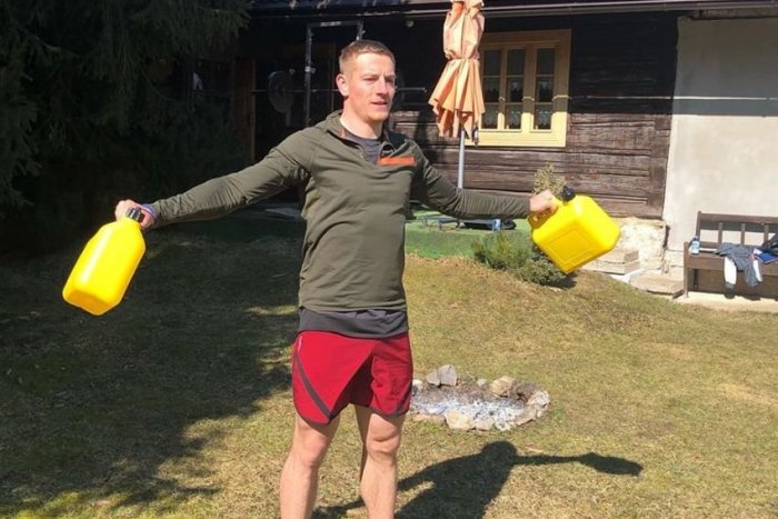 Ilustračný obrázok k článku Najrýchlejší Slovák maká v mekke nášho biatlonu: Postaví sa Volko na štart už o pár dní? FOTO