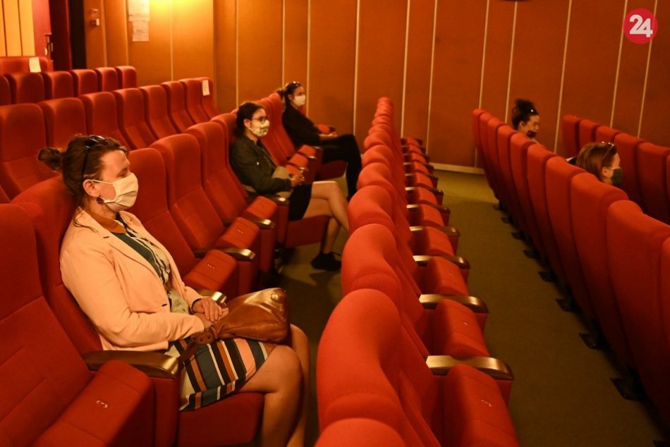 Ilustračný obrázok k článku Prvý závan snehu v Považskej Bystrici bude vo filmovej podobe: PROGRAM festivalu