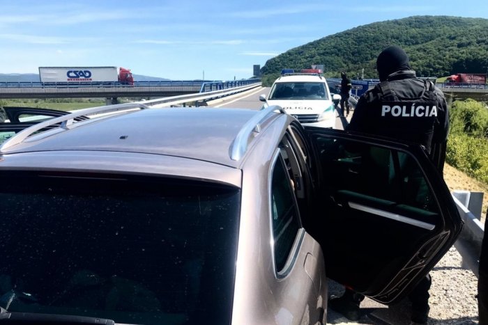 Ilustračný obrázok k článku Zásah žiarskych kriminalistov: Akcia na drogy!