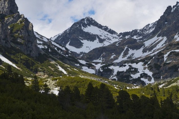 Ilustračný obrázok k článku Dobré správy pre turistov: Tatranská magistrála je opäť otvorená, dávajte však pozor