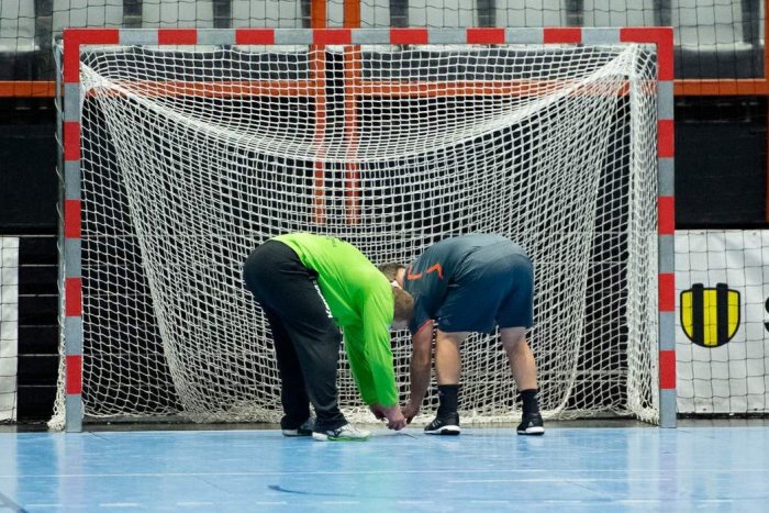 Ilustračný obrázok k článku Bystrická hala sa ide prerábať: Na palubovku a šatne však nevyšlo, FOTO