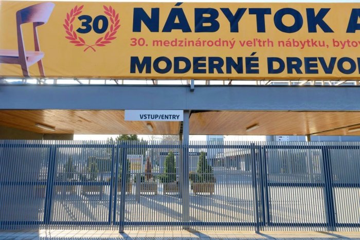 Ilustračný obrázok k článku Agrokomplex prišiel pre pandémiu o milióny eur: Nevyhol sa PREPÚŠŤANIU!