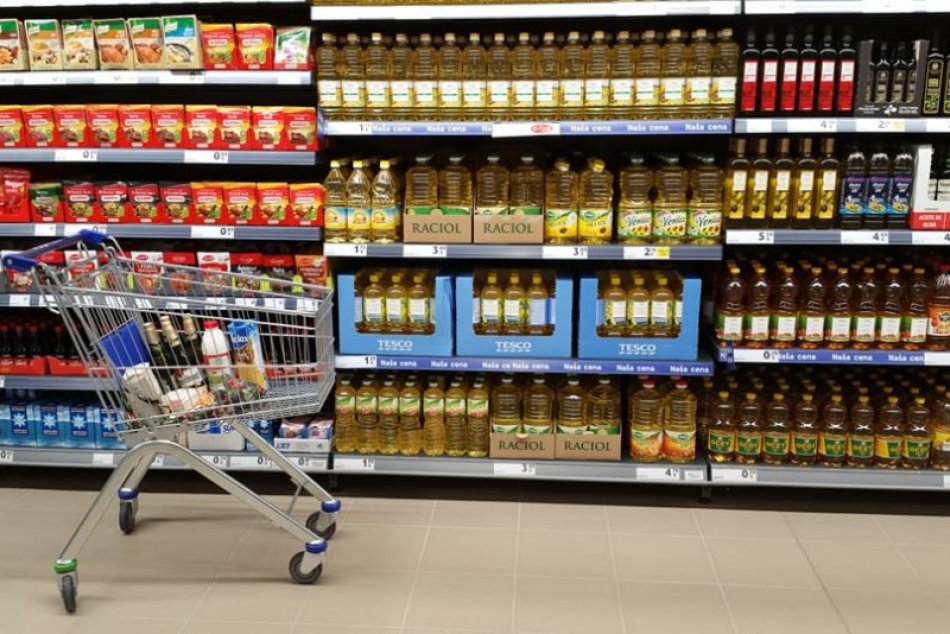 Ilustračný obrázok k článku Potraviny na vianočný stôl budú drahšie: Za ktorý tovar si najviac priplatíme?