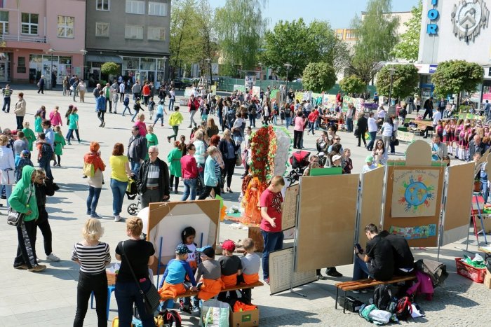 Ilustračný obrázok k článku Vydarený projekt: Zapojili sa tisíce prievidzských detí