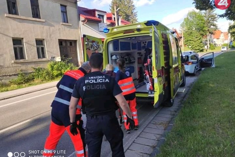 Ilustračný obrázok k článku Dievča zo Zvolena bolo opité na mol: Ratovali ho policajti aj záchranári, FOTO