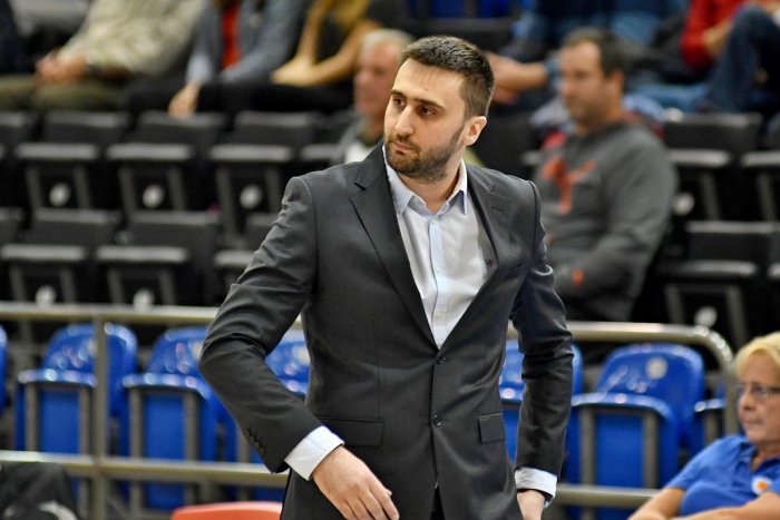 Ilustračný obrázok k článku Handlová má nového trénera: Prichádza Čiernohorec z Bratislavy