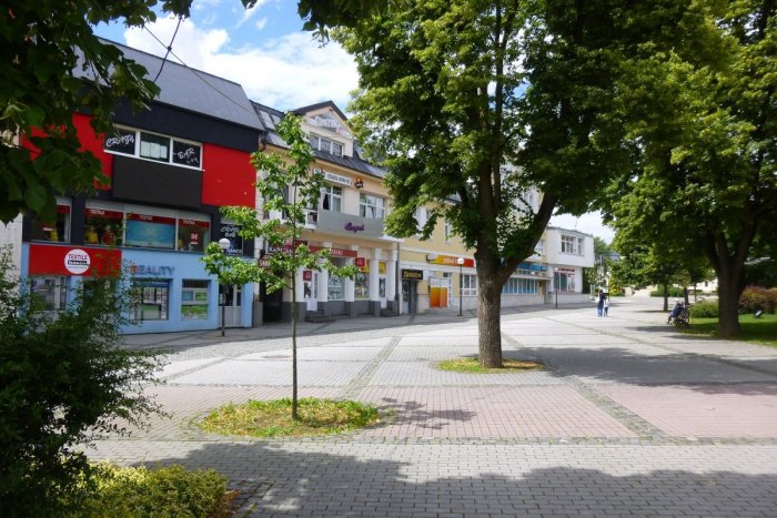 Ilustračný obrázok k článku V Humennom budú nové lavičky a pribudnú knižné búdky. Kde všade ich nájdete?