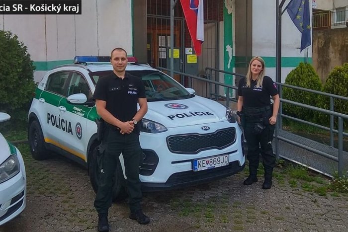 Ilustračný obrázok k článku Záchrana života v podaní košických policajtov: Ivana a Robo zasiahli v hodine dvanástej!
