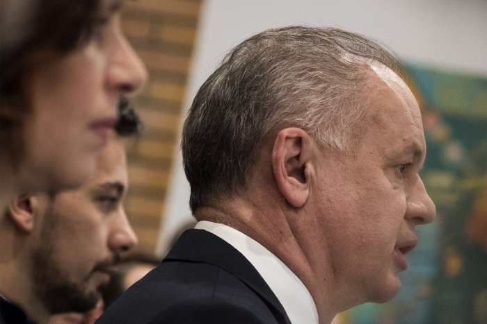 Ilustračný obrázok k článku Strana Za ľudí si už zvolila nového lídra. Vyhrala žena alebo muž?