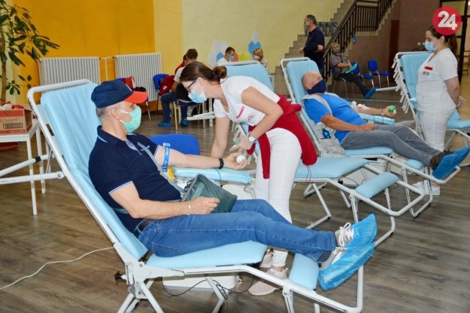 Ilustračný obrázok k článku Šaľania sa rozhodli nezištne pomôcť: Zlákala ich Primátorská kvapka krvi, FOTO