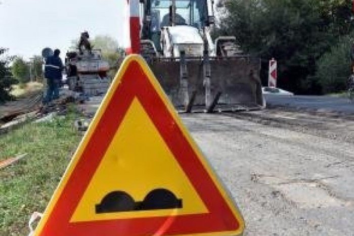 Ilustračný obrázok k článku Počas leta sa budú v kraji opravovať cesty