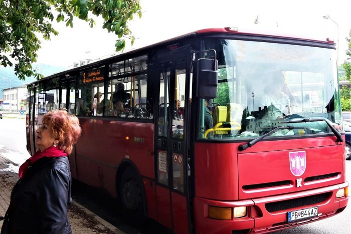 Ilustračný obrázok k článku Poslanci si zopakujú trojboj o považskobystrickej MHD: PROGRAM rokovania