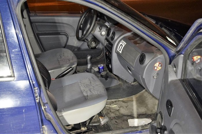 Ilustračný obrázok k článku K narodeninám si dal darček. Ukradol auto priamo z dvora!