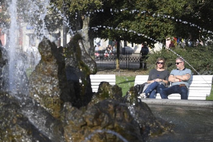 Ilustračný obrázok k článku Víkend prináša vysoké teploty, na pohode nám to ale nepridá + PREDPOVEĎ