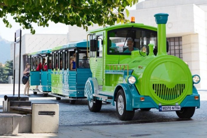 Ilustračný obrázok k článku Nitriansky vláčik bude opäť premávať: Cenovú ponuku poslal jediný uchádzač