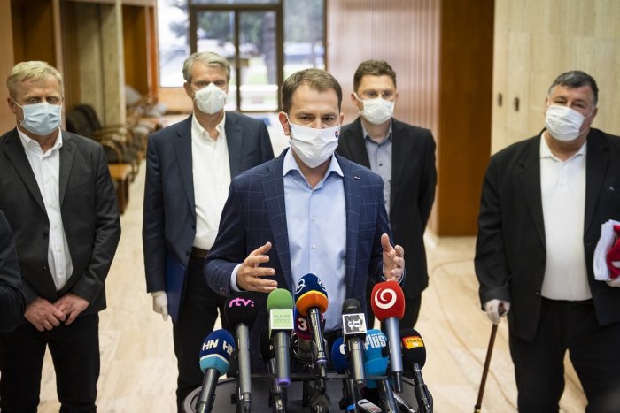 Ilustračný obrázok k článku Šokujúce zistenie! Z činnosti permanentného krízového štábu neexistuje žiaden záznam?!